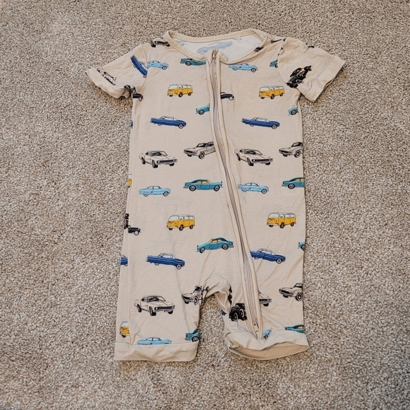 Miozing Bamboo Baby Vintage Car Pajamas Size 18-24 Months - Picture 2 of 6